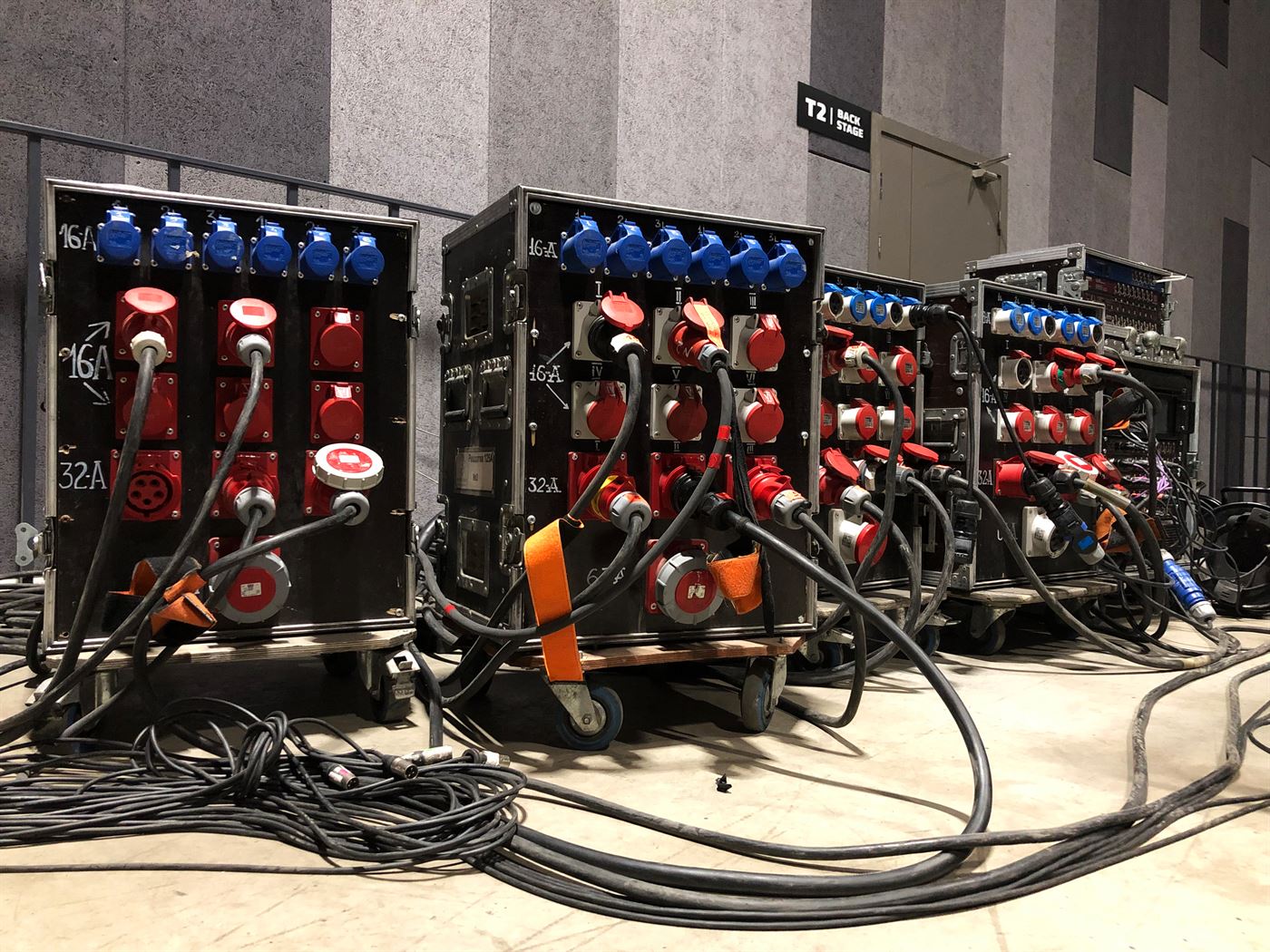 Coffrets de distribution électrique 16A, 32A et 63A en flight-case